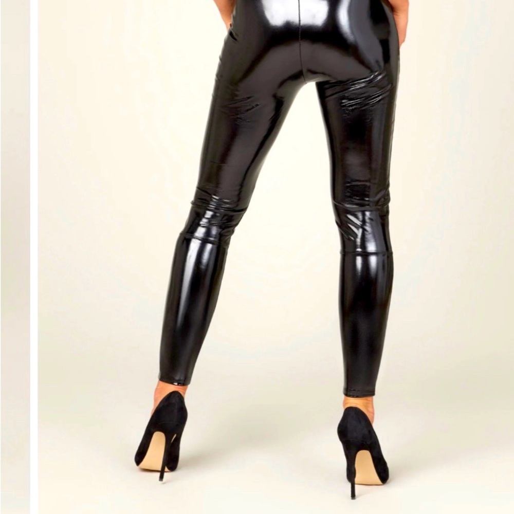 Brand new in bag leather spanx leggings. Refer to pics for everything.